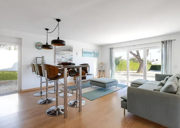 Home- Two Bedroom * Luz