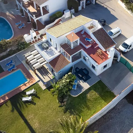 Villa Home- Two Bedroom Luz